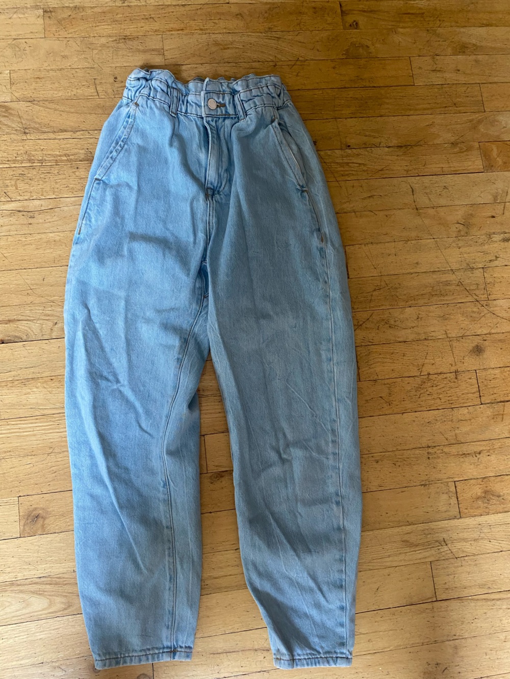 Zara great paper bag waist jeans. Size 2